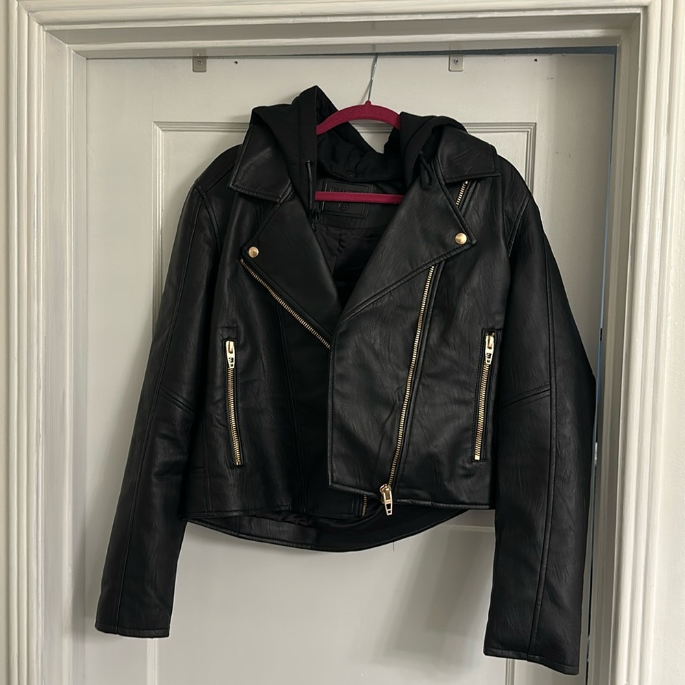Never worn Soft blk faux leather jacket w/ removable sweat hoodie XL fits like L